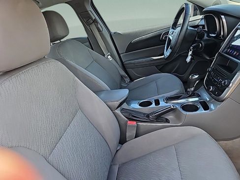 Used 2015 Chevrolet Malibu LS image 30