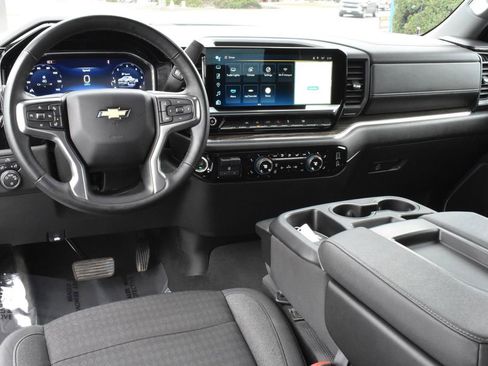 Certified 2025 Chevrolet Silverado 1500 LT w/ Work Truck Package image 21