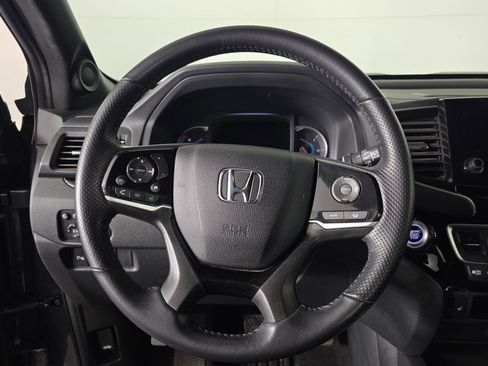 Used 2020 Honda Passport Touring image 10