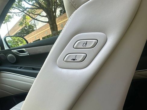 Certified 2026 Genesis GV80 3.5T Prestige AWD/4WD image 26
