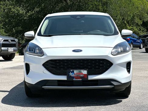 Used 2020 Ford Escape SE FWD image 10