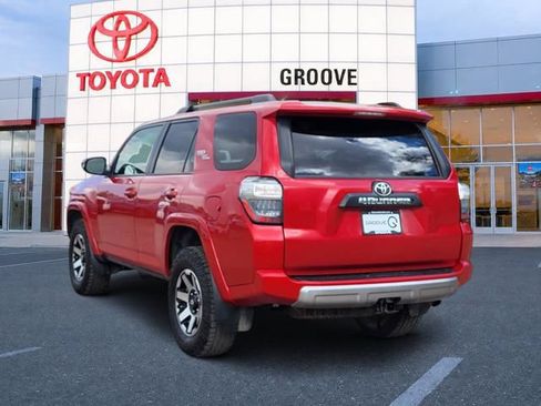 Used 2019 Toyota 4Runner TRD Off-Road Premium AWD/4WD image 3