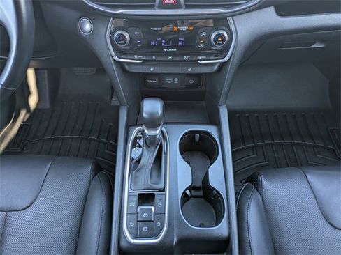 Used 2019 Hyundai Santa Fe Limited image 19
