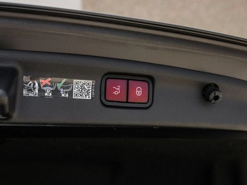 Used 2024 Mercedes-Benz C 63 AMG S image 80