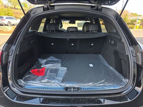 Used 2026 Mercedes-Benz GLC 300 GLC 300 image 16