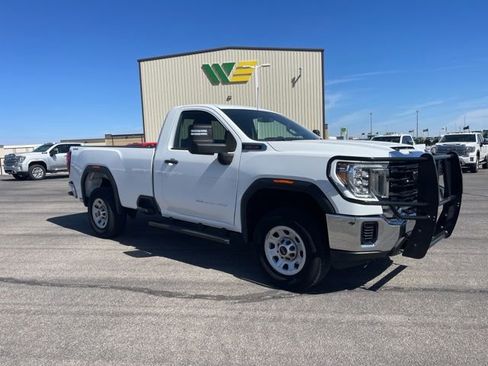 Used 2022 GMC Sierra 2500 Pro w/ Convenience Package image 3