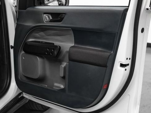 Used 2022 Ford Maverick XL image 37