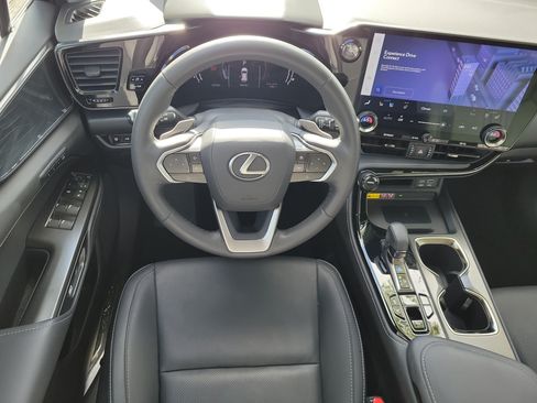 Used 2022 Lexus NX 350 AWD image 6
