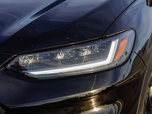 Used 2023 Honda HR-V Sport image 5