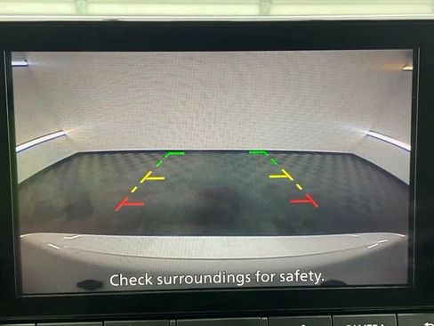 Used 2025 Nissan Rogue SV AWD/4WD image 5