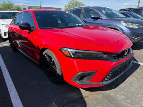 Used 2024 Honda Civic Sport image 5