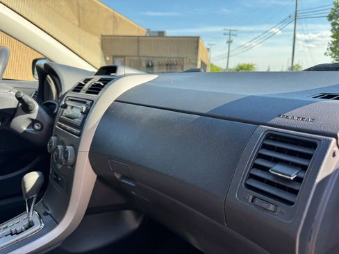 Used 2012 Toyota Corolla S FWD image 25