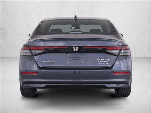 Used 2023 Honda Accord Touring image 6