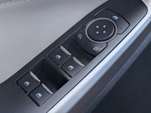 Used 2021 Ford Explorer XLT w/ Equipment Group 202A image 24