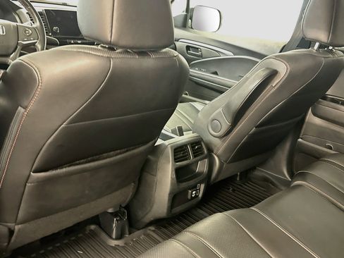 Used 2023 Honda Passport TrailSport image 29