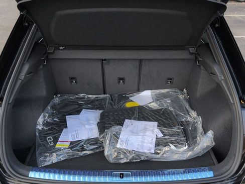 New 2025 Audi Q3 2.0T Premium Plus image 36