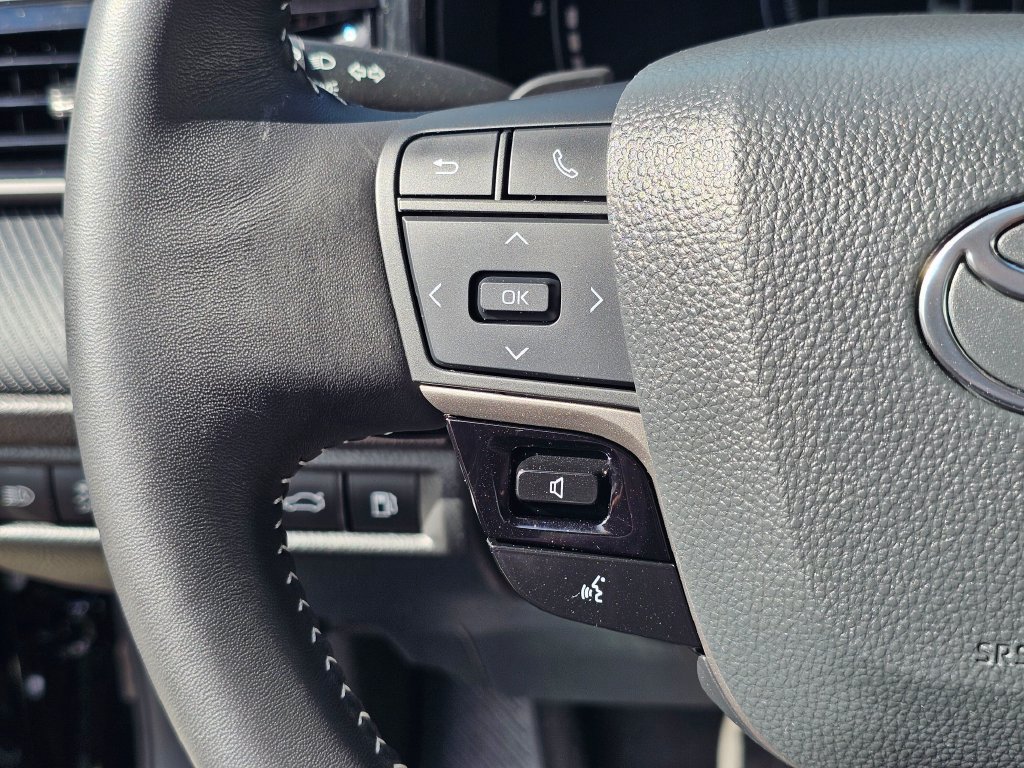 Certified 2025 Toyota Camry SE w/ Convenience Package AWD/4WD image 29