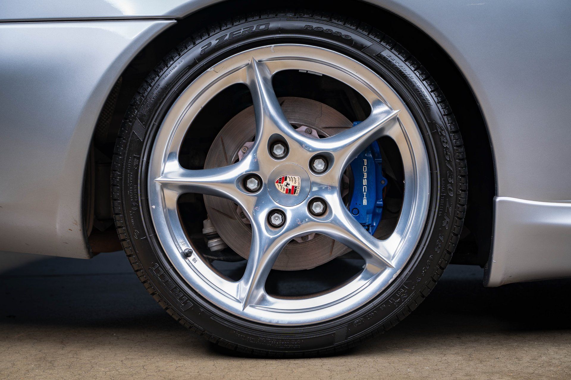 Used 2004 Porsche 911 40th Anniversary RWD image 37