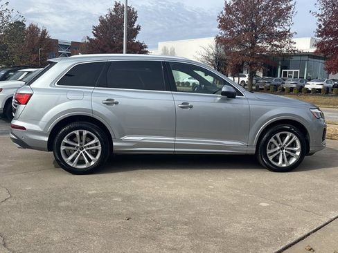 Used 2025 Audi Q7 3.0T Premium Plus image 2