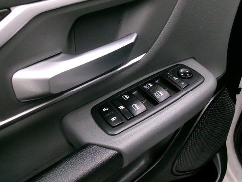 Used 2020 RAM 1500 Big Horn AWD/4WD image 27