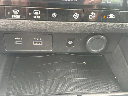 Used 2022 Mitsubishi Outlander SE FWD image 25