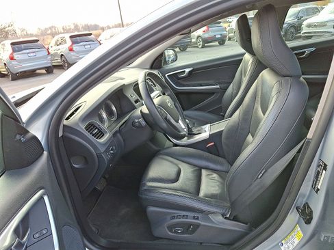 Used 2013 Volvo S60 T5 image 13