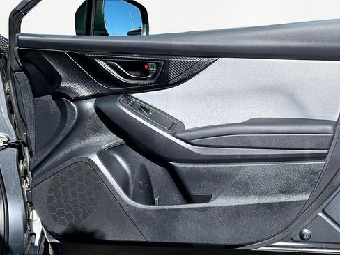 Used 2023 Subaru Crosstrek 2.0i Premium image 24