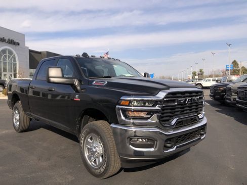 New 2026 RAM 2500 Tradesman w/ Chrome Appearance Group image 15