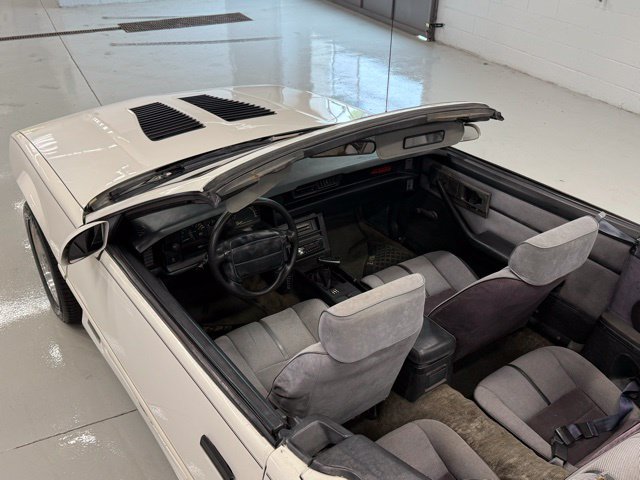 Used 1990 Chevrolet Camaro RS RWD image 21