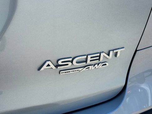 Used 2025 Subaru Ascent Premium AWD/4WD image 5