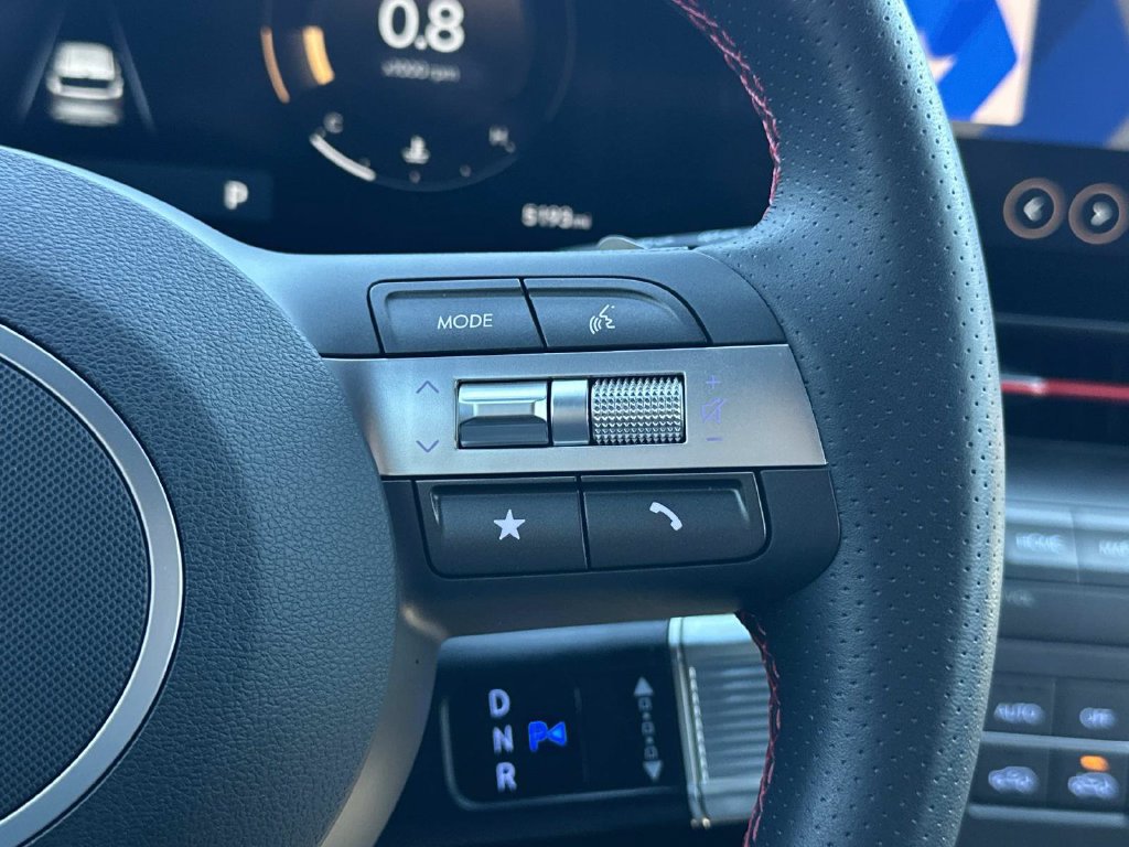 Used 2025 Hyundai Kona N Line S FWD image 31