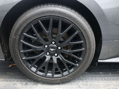 Used 2019 Ford Mustang GT image 12