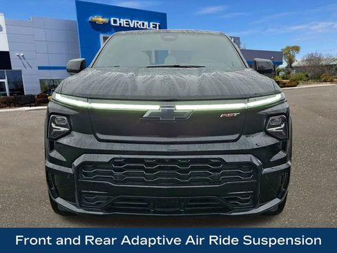 Used 2025 Chevrolet Silverado EV RST image 22