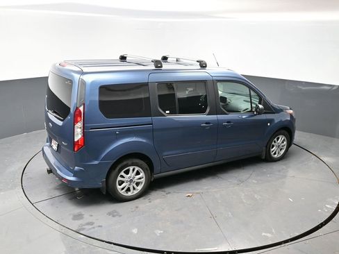 Used 2019 Ford Transit Connect XLT image 36