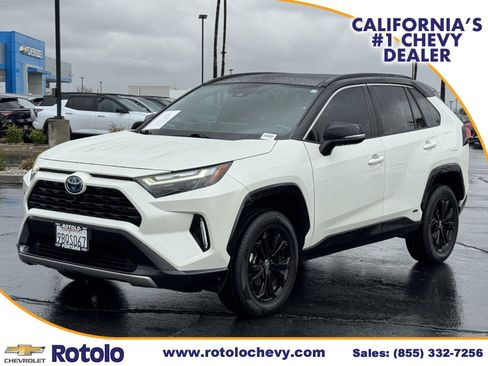 Used 2022 Toyota RAV4 XSE image 3