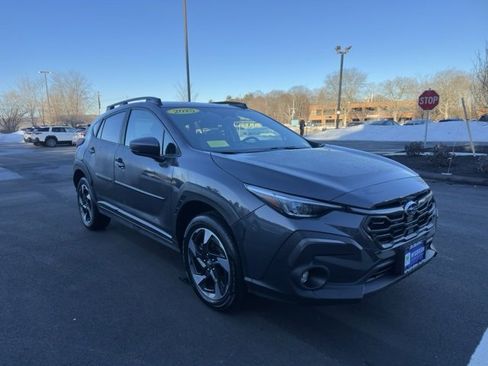 Used 2025 Subaru Crosstrek 2.5i Limited image 3