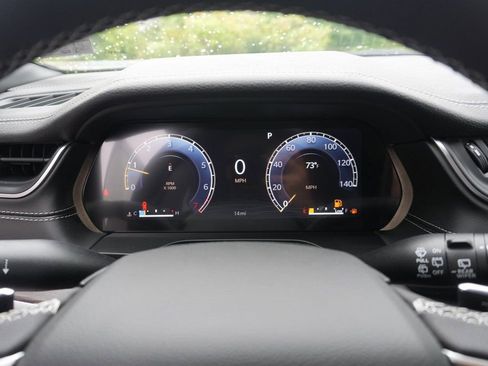 New 2025 Jeep Grand Cherokee L Limited w/ Luxury Tech Group II image 13