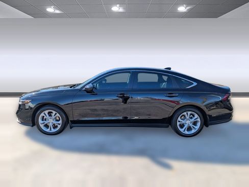 Certified 2025 Honda Accord LX image 2