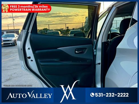 Used 2022 Nissan Murano S AWD/4WD image 19