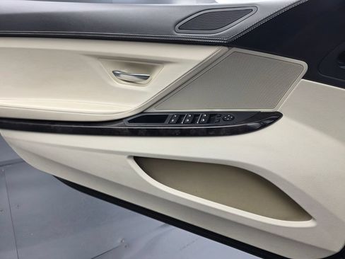 Used 2012 BMW 650i Convertible RWD image 27