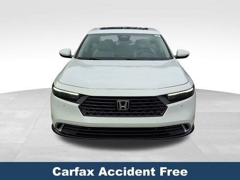 Used 2024 Honda Accord Touring image 3