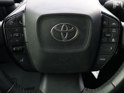 Used 2024 Toyota bZ4X XLE image 18