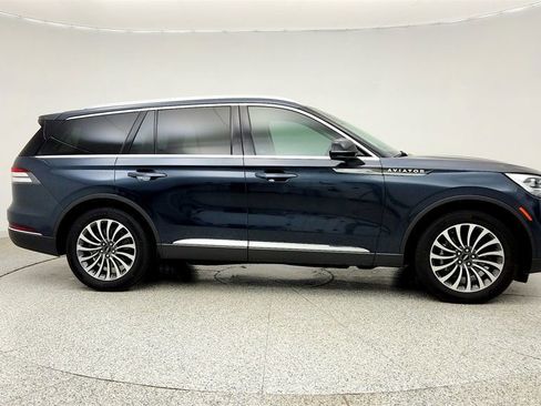 Used 2022 Lincoln Aviator Reserve w/ Equipment Group 201A RWD image 4