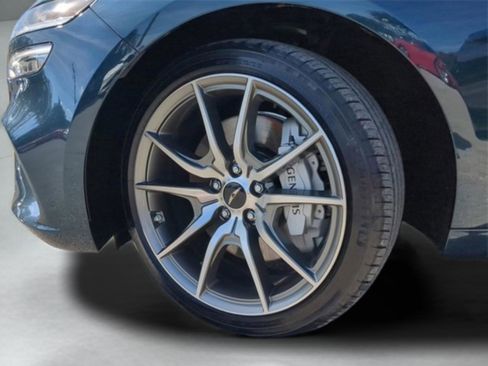 Used 2025 Genesis G70 2.5T image 60