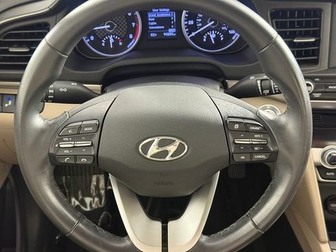 Used 2019 Hyundai Elantra Value Edition FWD image 25