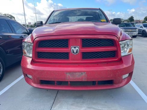 Used 2012 RAM 1500 Express RWD image 2