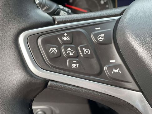 Used 2023 Chevrolet Equinox Premier image 27