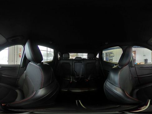 Used 2025 Ford Escape ST-Line image 42