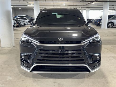 Used 2025 Lexus TX 350 AWD w/ Technology Package image 3