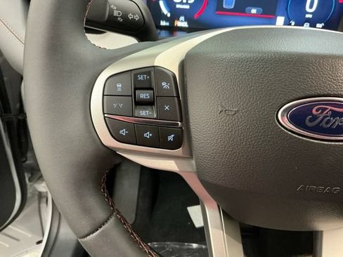 New 2026 Ford Explorer Active AWD/4WD image 27